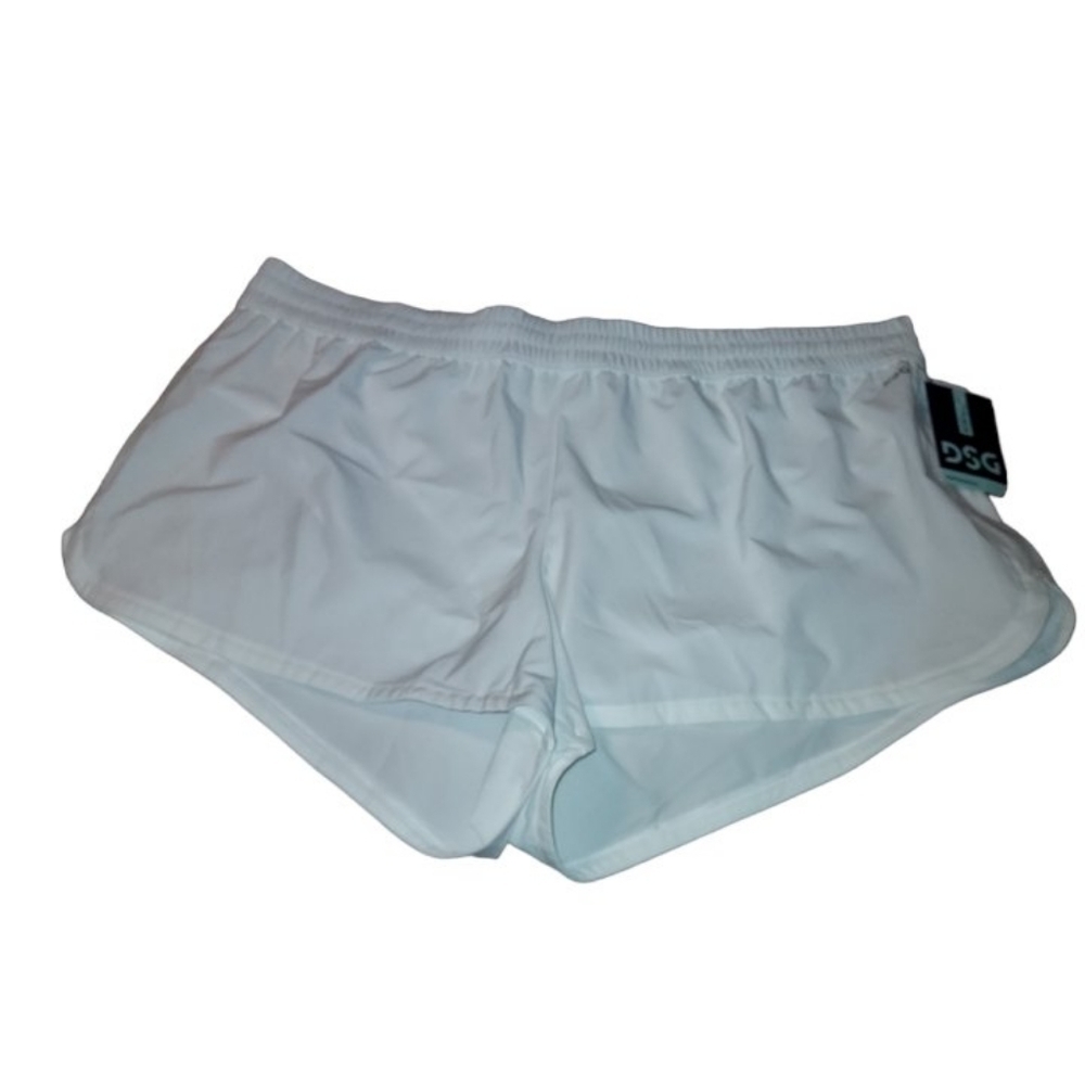 Dsg mid rise run shorts white